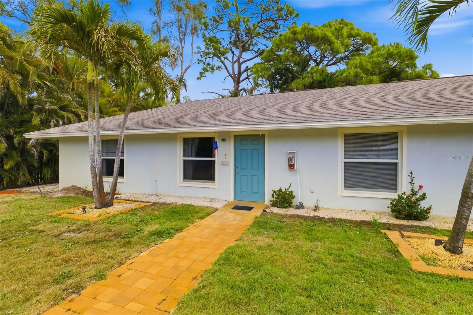 Image 37 of 62 For 4001 Groveland Avenue