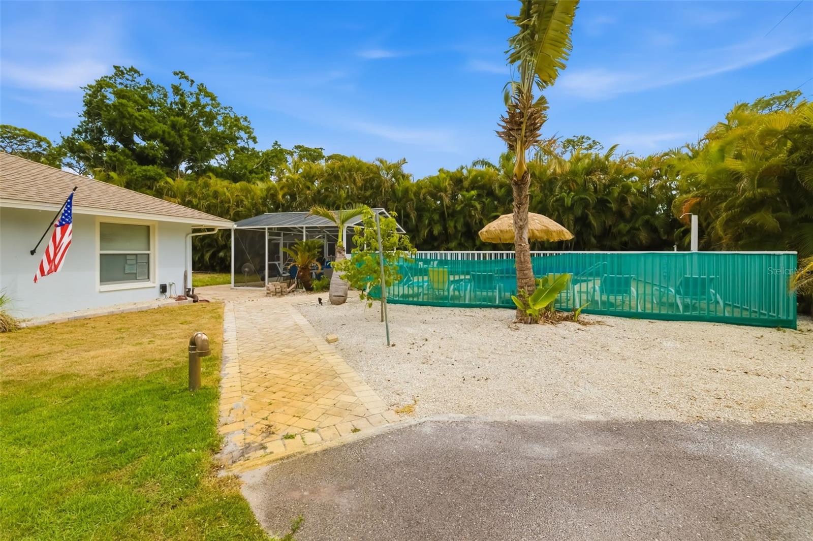 Image 43 of 62 For 4001 Groveland Avenue