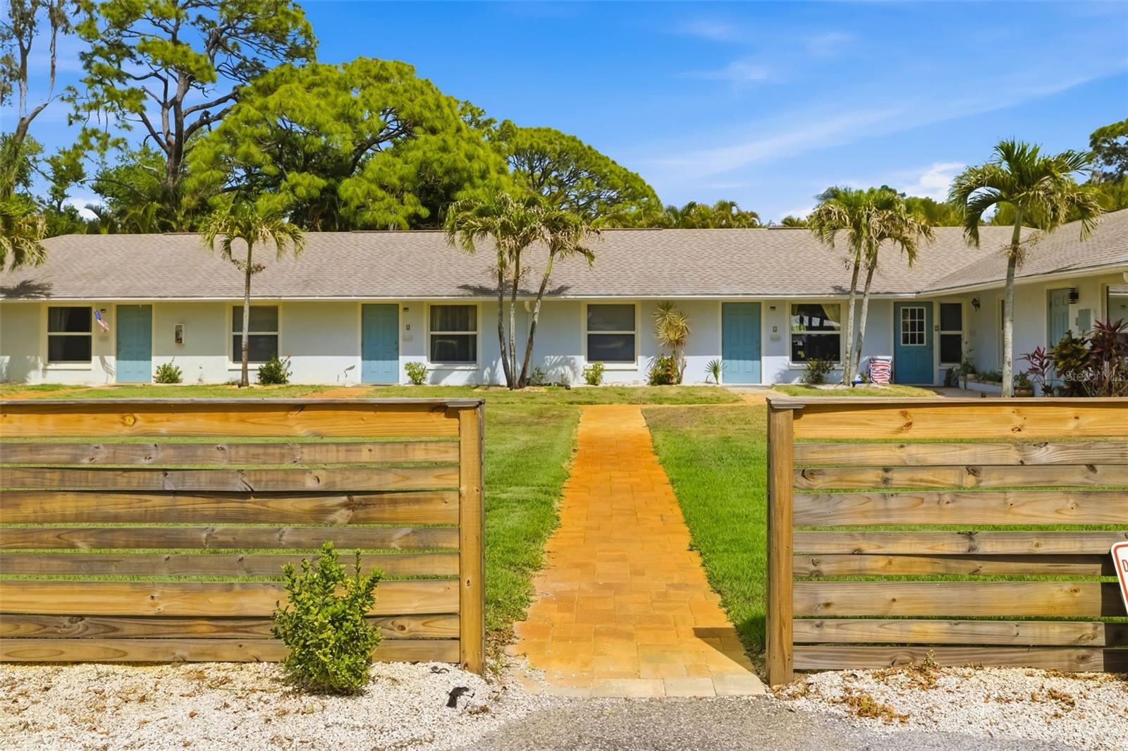 Image 45 of 62 For 4001 Groveland Avenue