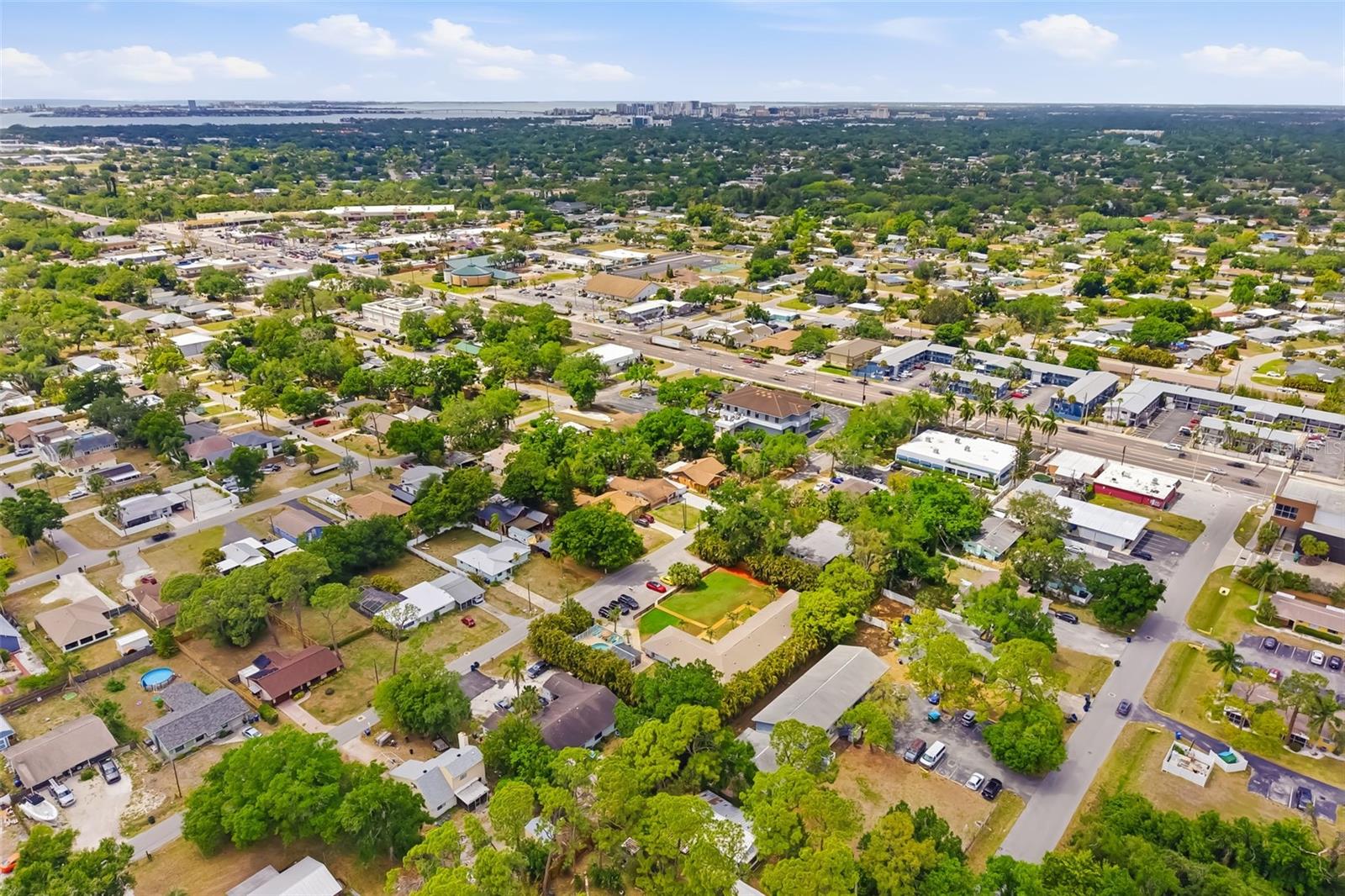 Image 56 of 62 For 4001 Groveland Avenue