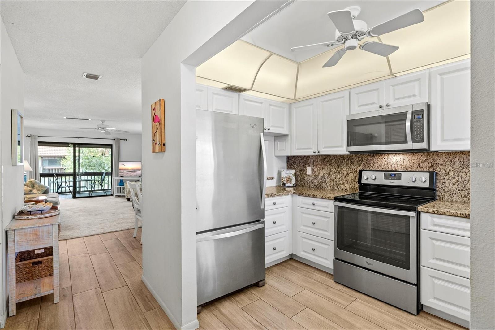 Image 16 of 100 For 1654 Stickney Point Road 54-201