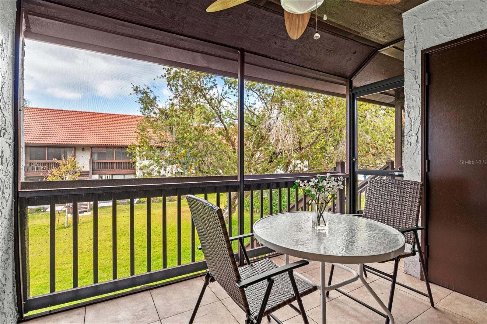 Image 32 of 100 For 1654 Stickney Point Road 54-201