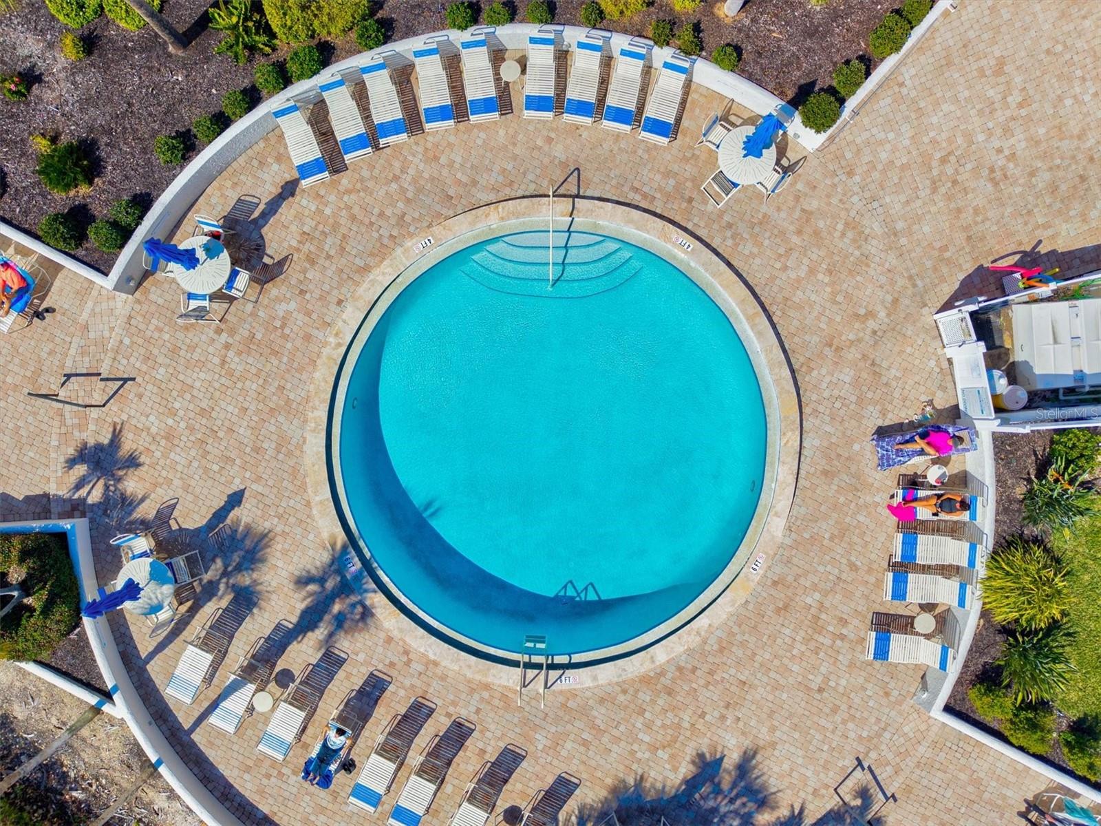 Image 70 of 100 For 1654 Stickney Point Road 54-201