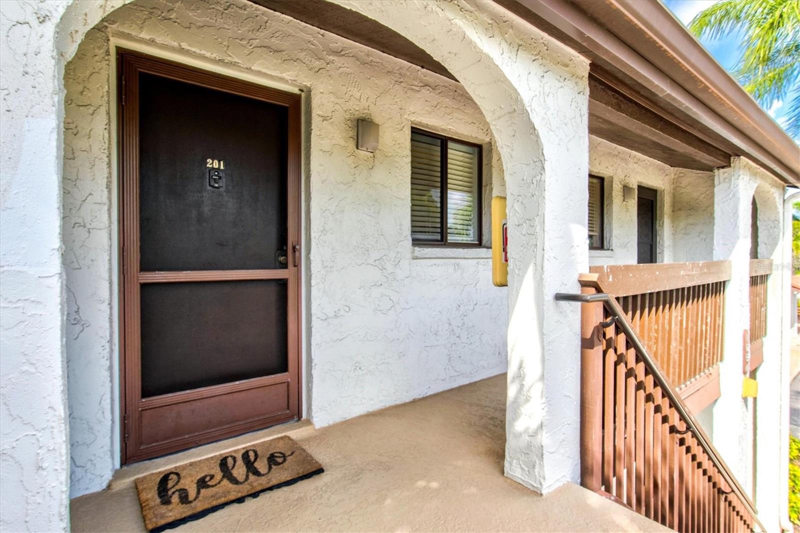 Image 8 of 100 For 1654 Stickney Point Road 54-201