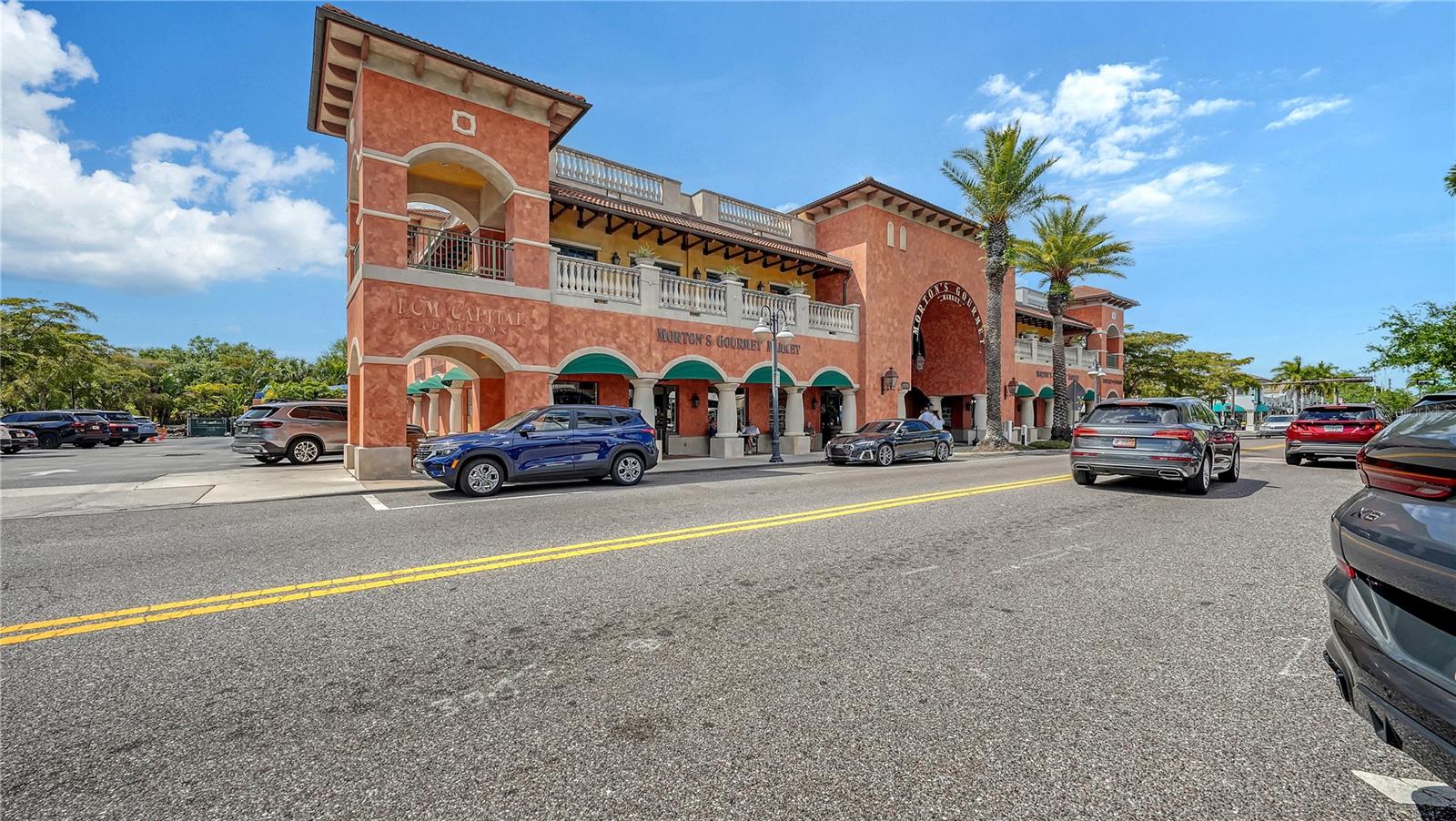 Image 40 of 50 For 1885 Clematis Street