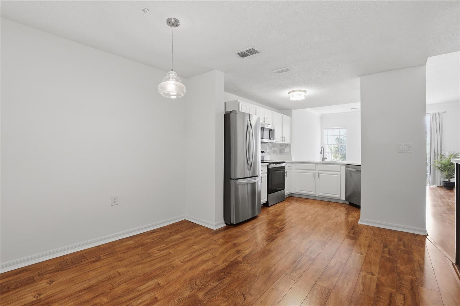 Image 6 of 47 For 5600 Bentgrass Drive 8-107