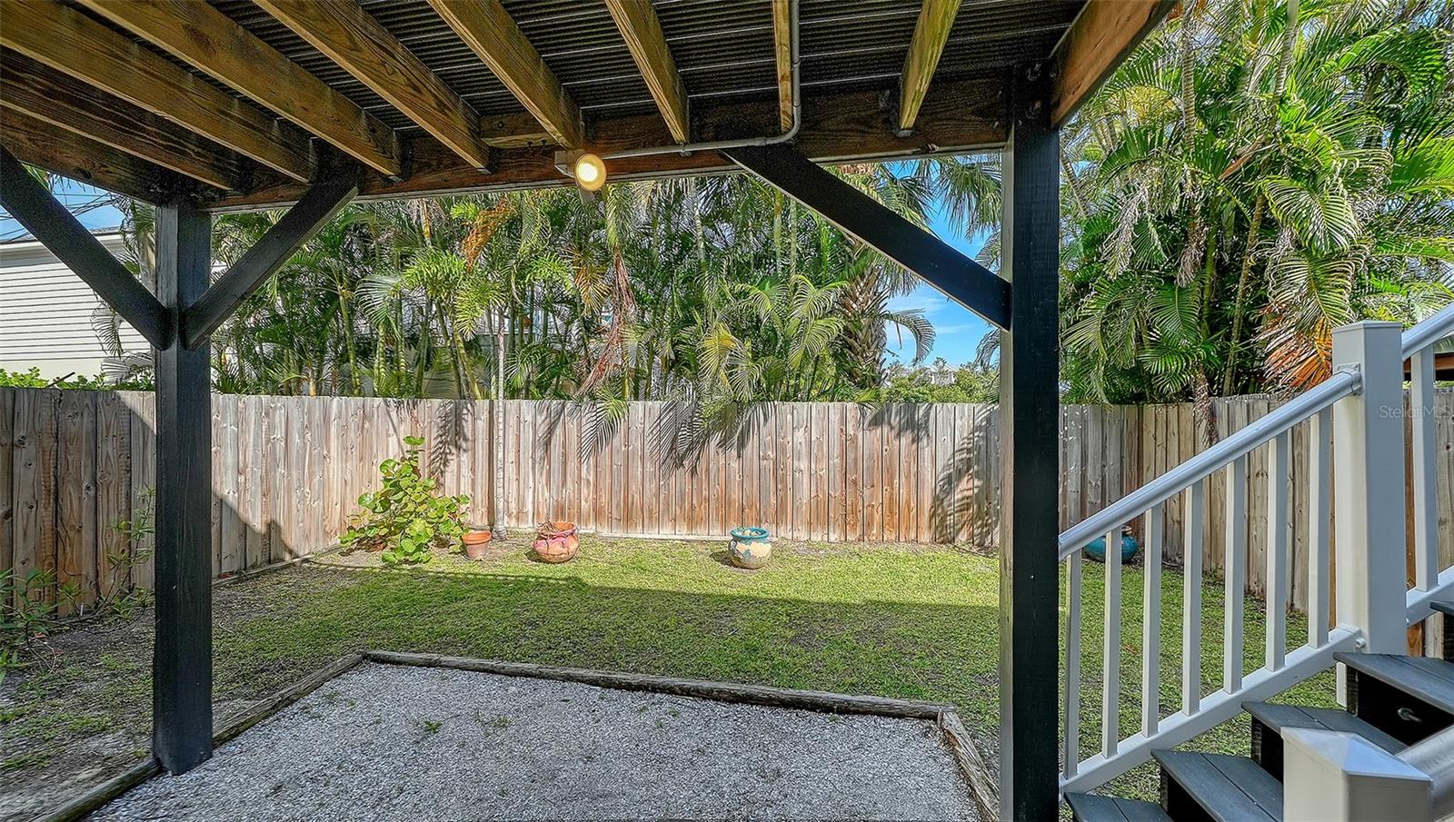 Image 22 of 53 For 6921 Holmes Boulevard