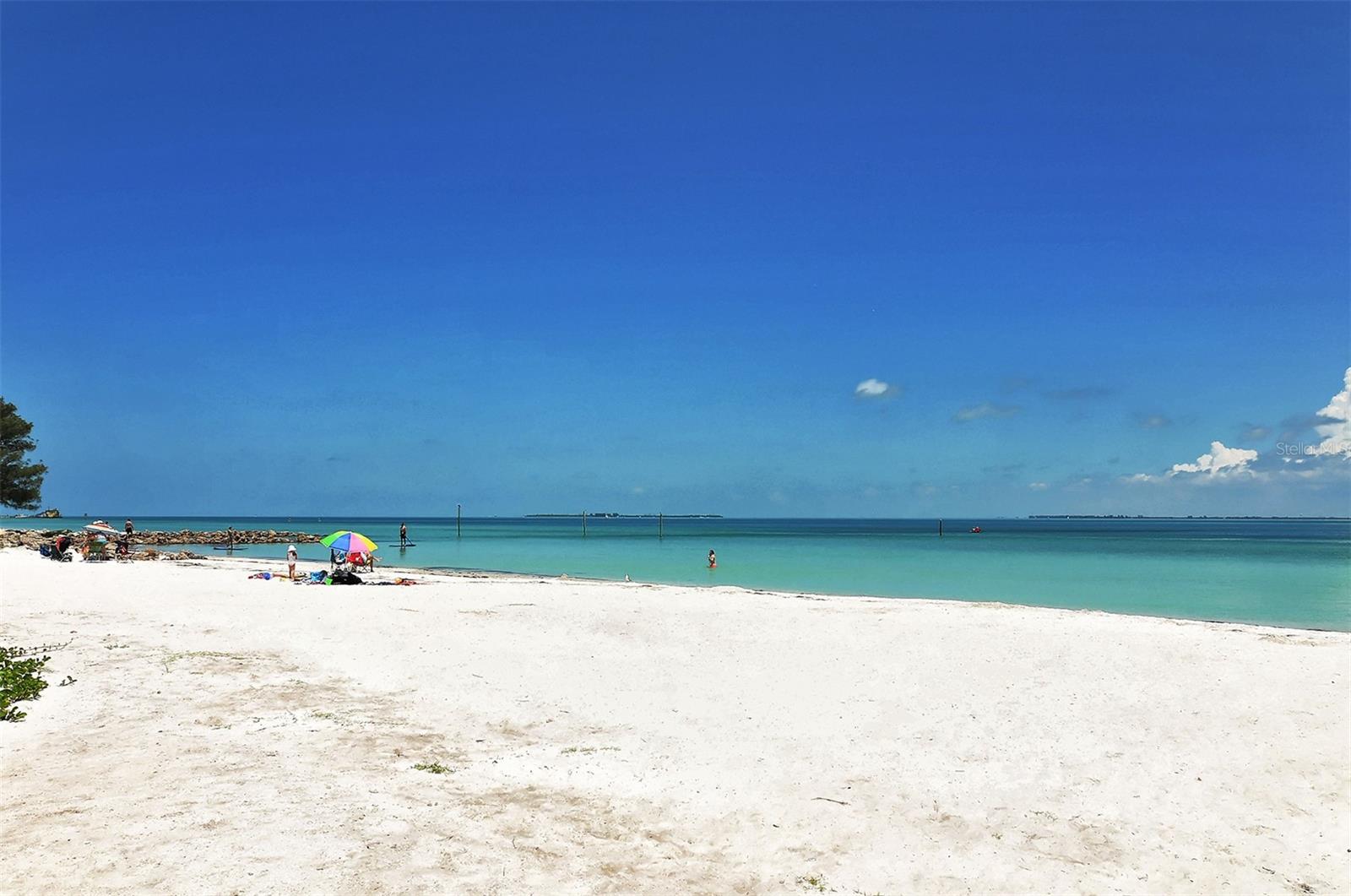 Image 42 of 53 For 6921 Holmes Boulevard