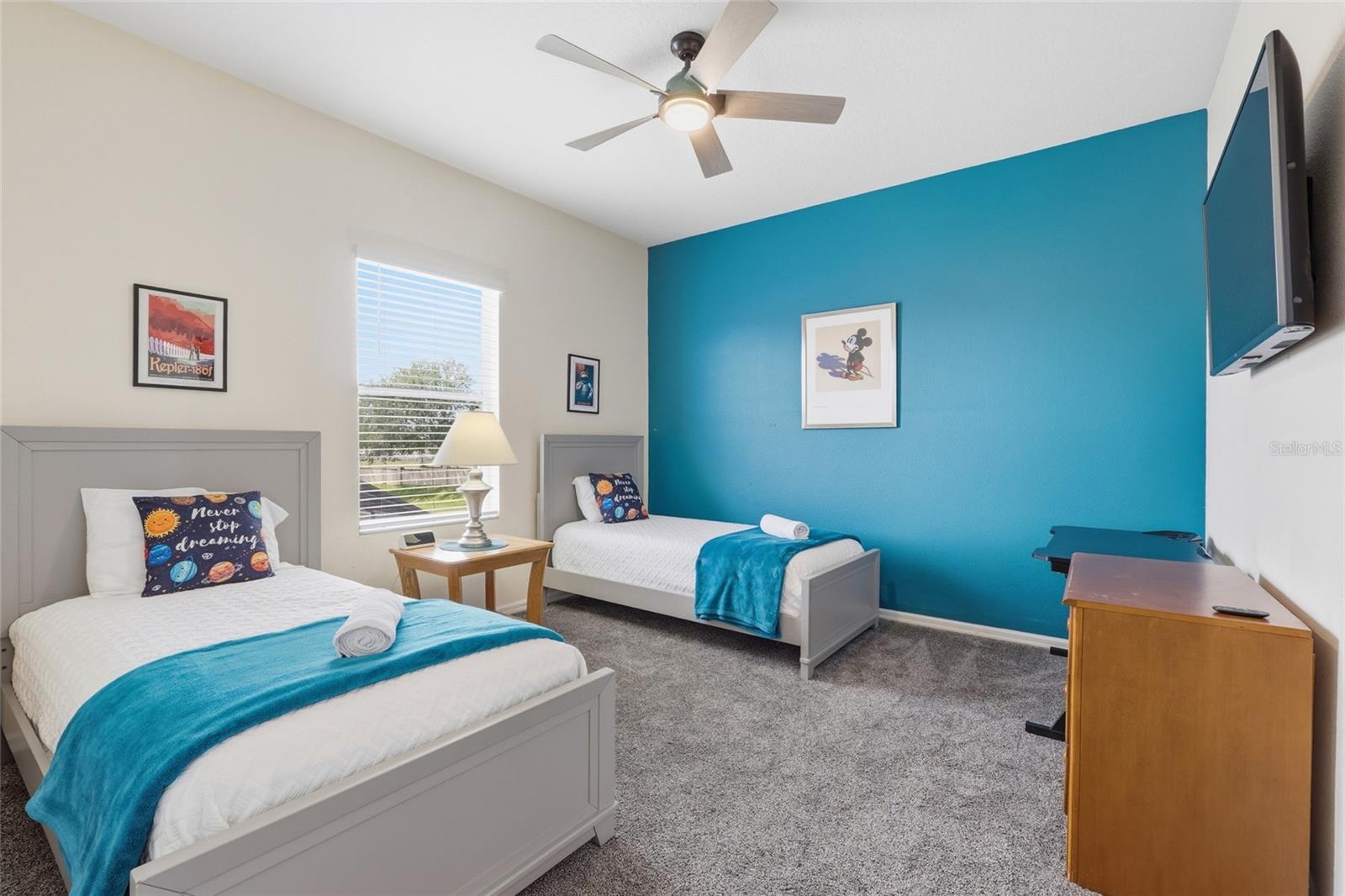 Image 19 of 41 For 934 Brunello Drive