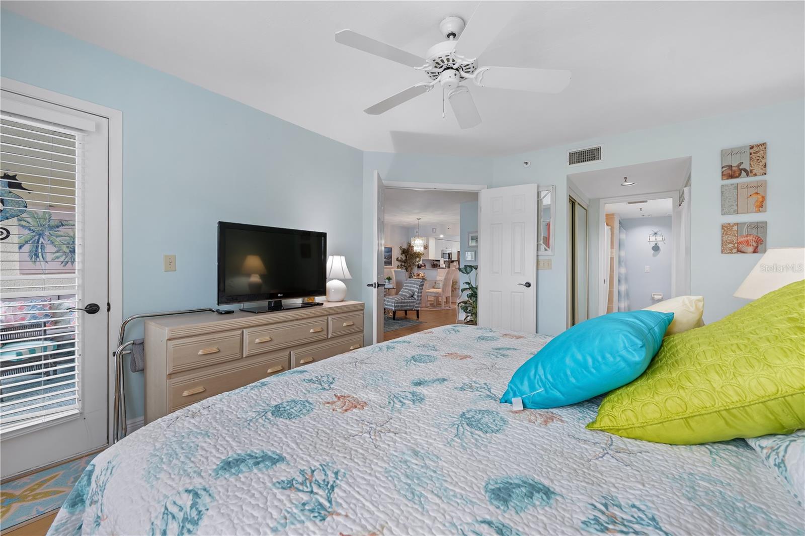 Image 18 of 38 For 1015 Wexford Boulevard 1015