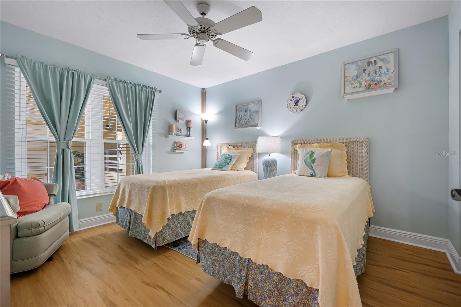 Image 22 of 38 For 1015 Wexford Boulevard 1015
