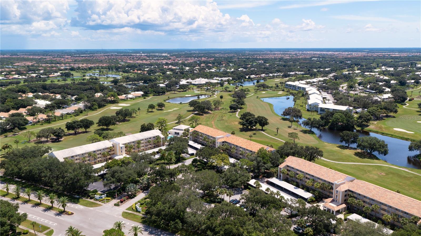 Image 28 of 38 For 1015 Wexford Boulevard 1015