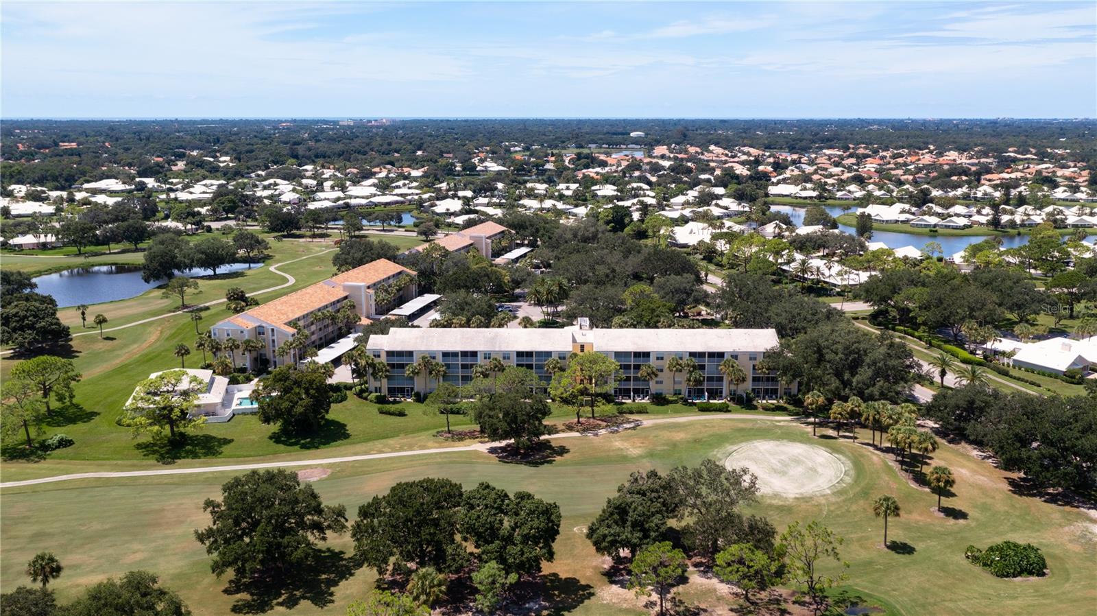 Image 31 of 38 For 1015 Wexford Boulevard 1015