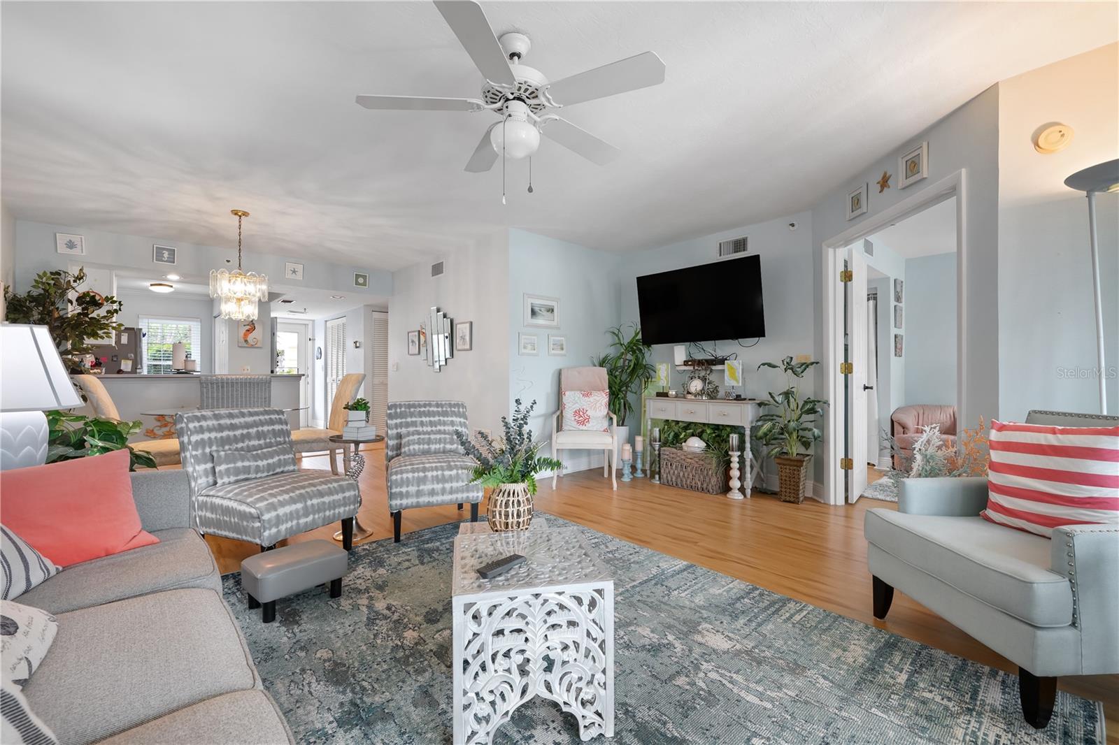 Image 9 of 38 For 1015 Wexford Boulevard 1015