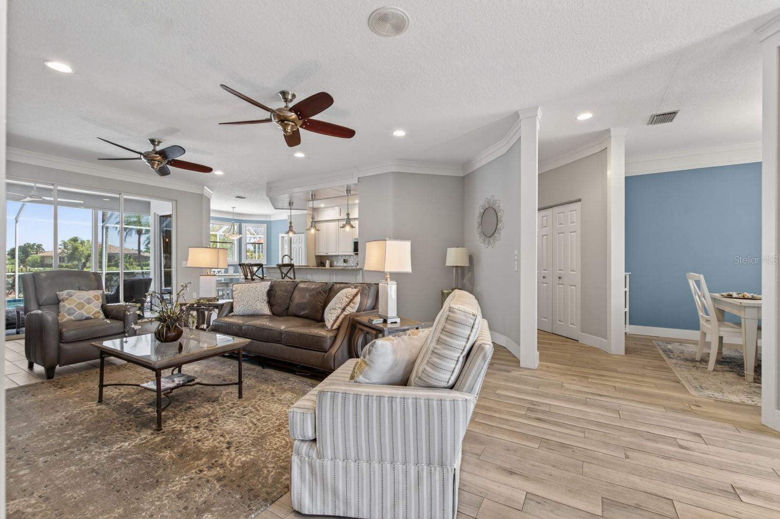 Image 10 of 79 For 6119 9th Avenue Circle Ne