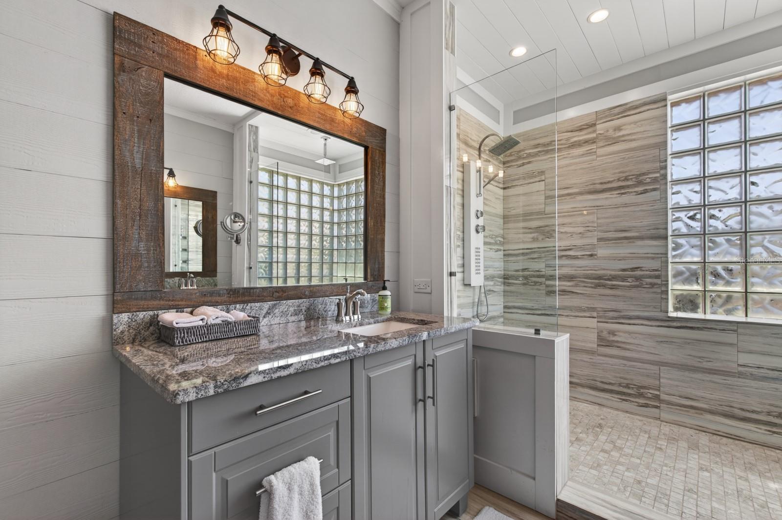 Image 35 of 79 For 6119 9th Avenue Circle Ne