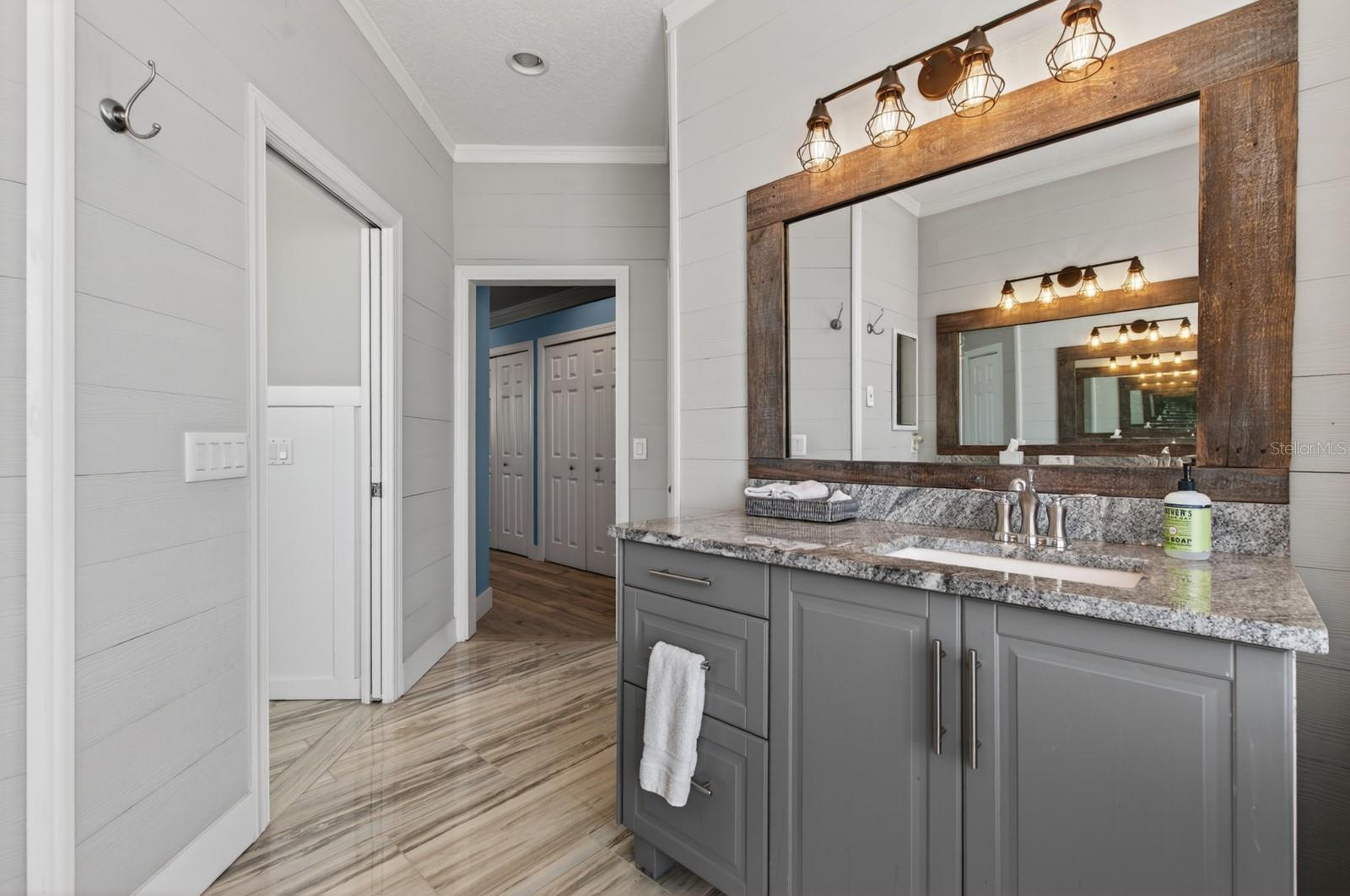 Image 41 of 79 For 6119 9th Avenue Circle Ne