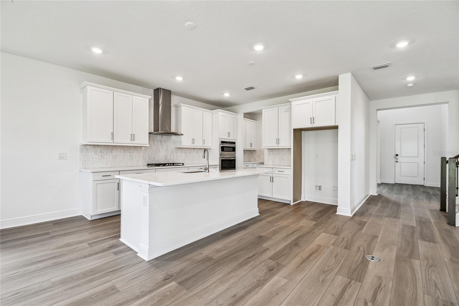 Image 16 of 39 For 7579 Seahawk Avenue