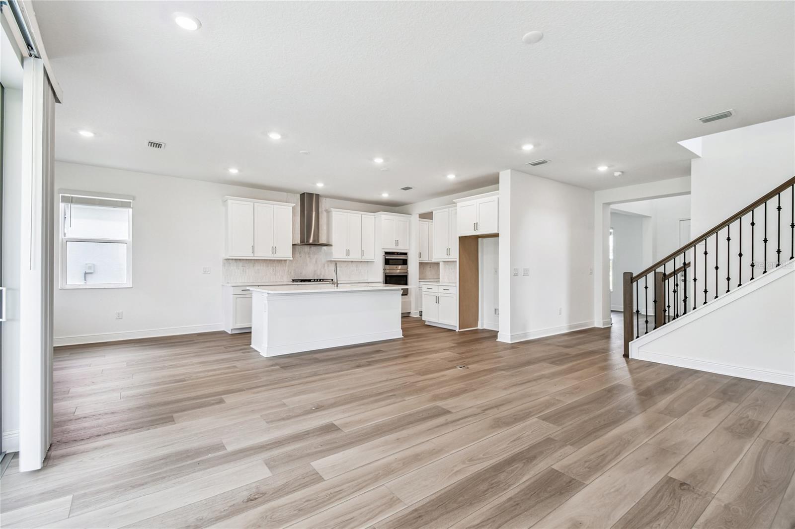 Image 22 of 39 For 7579 Seahawk Avenue