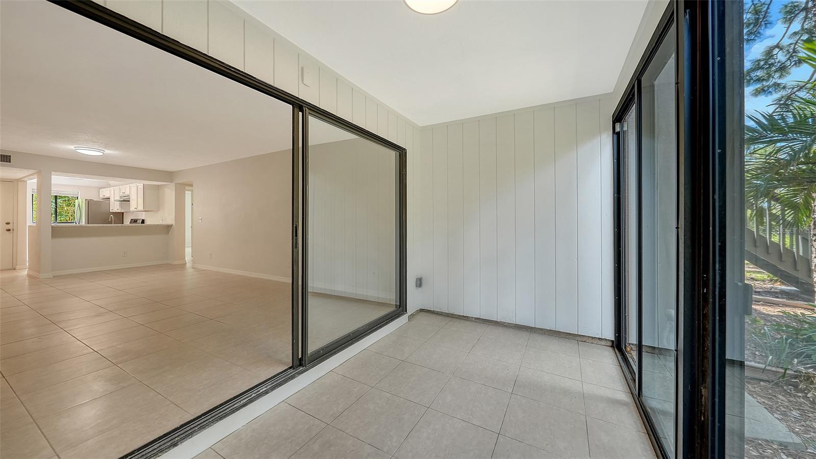 Image 12 of 57 For 1720 Glenhouse Drive 326