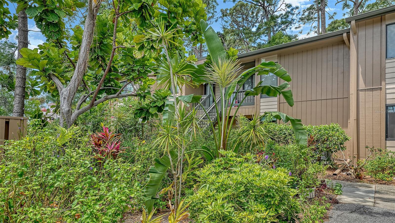Image 23 of 57 For 1720 Glenhouse Drive 326