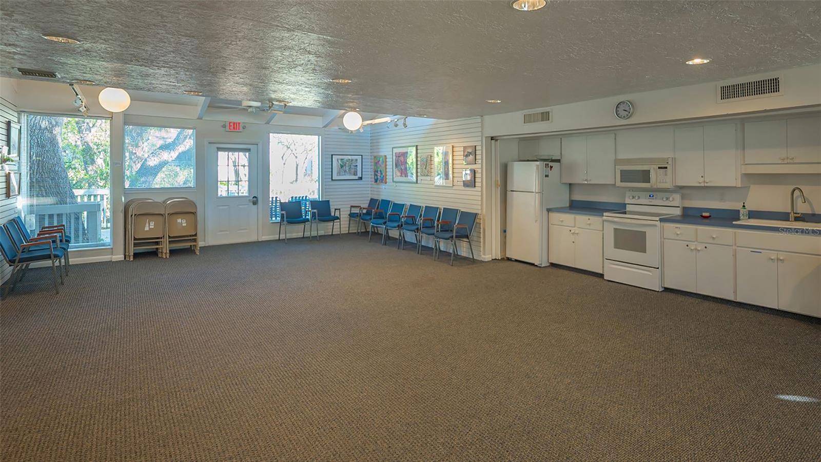 Image 31 of 57 For 1720 Glenhouse Drive 326