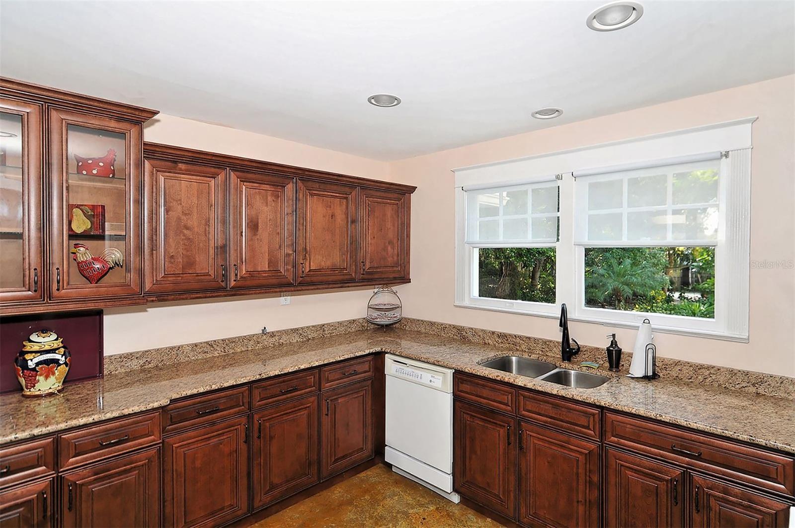 Image 51 of 57 For 1720 Glenhouse Drive 326