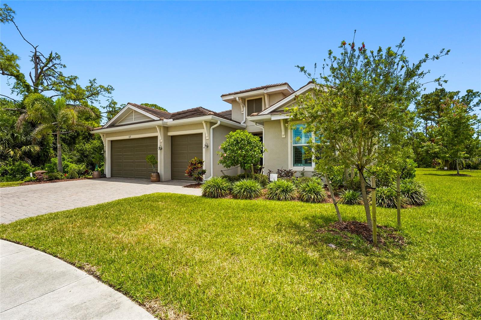 Image 16 of 81 For 617 Mistiflower Circle