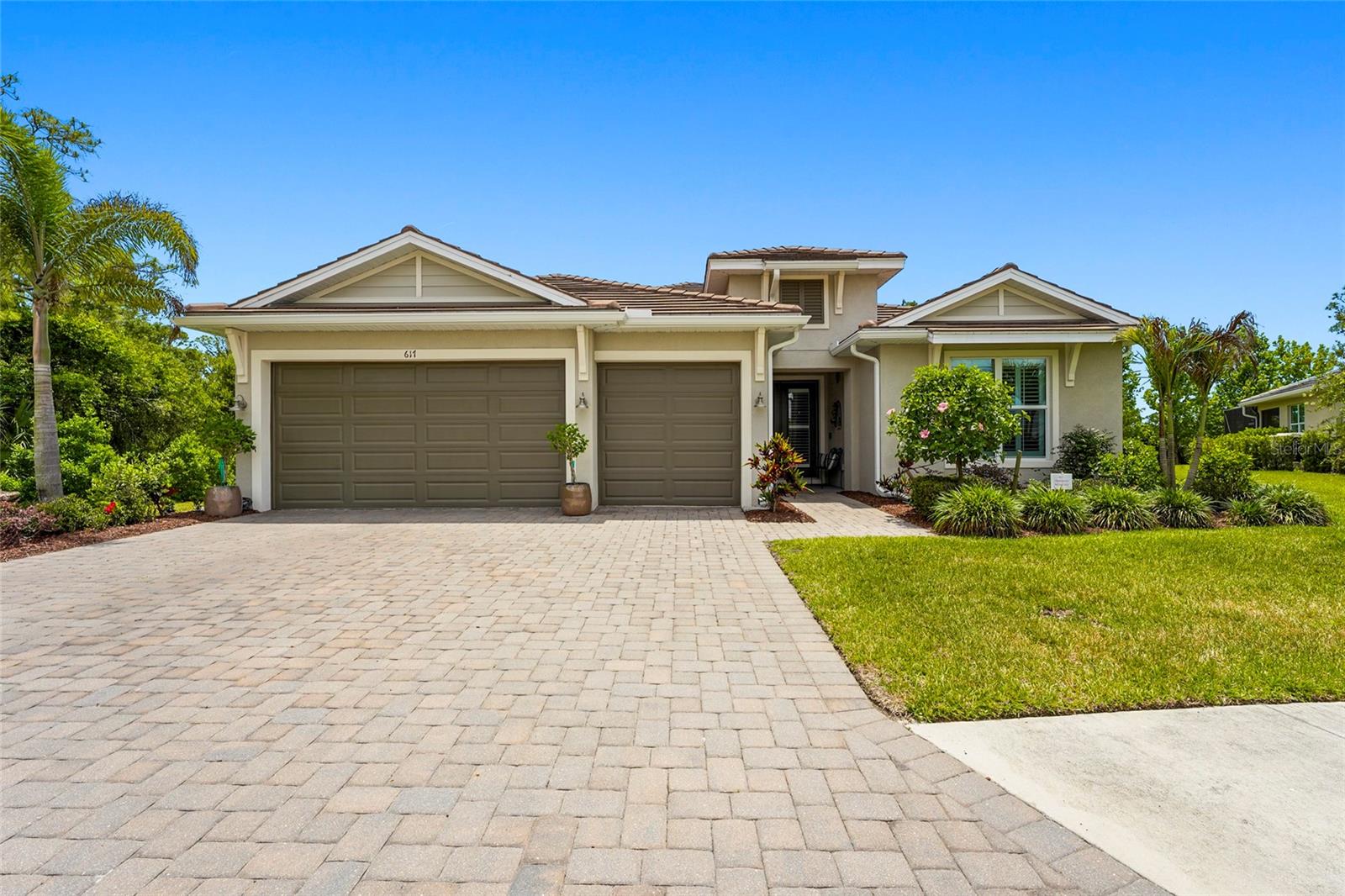 Image 2 of 81 For 617 Mistiflower Circle
