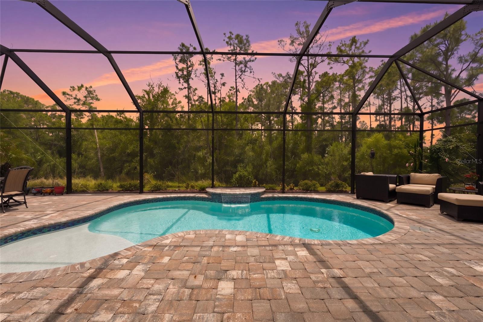 Image 4 of 81 For 617 Mistiflower Circle