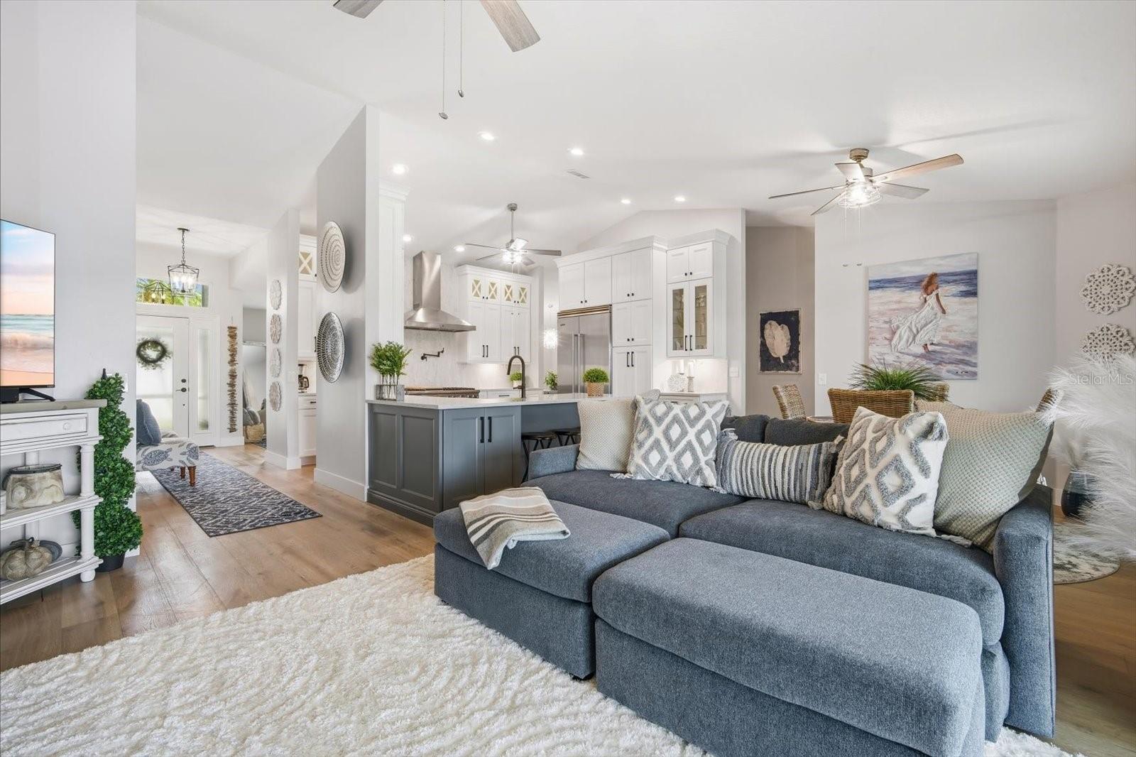Image 12 of 68 For 4844 14th Avenue E