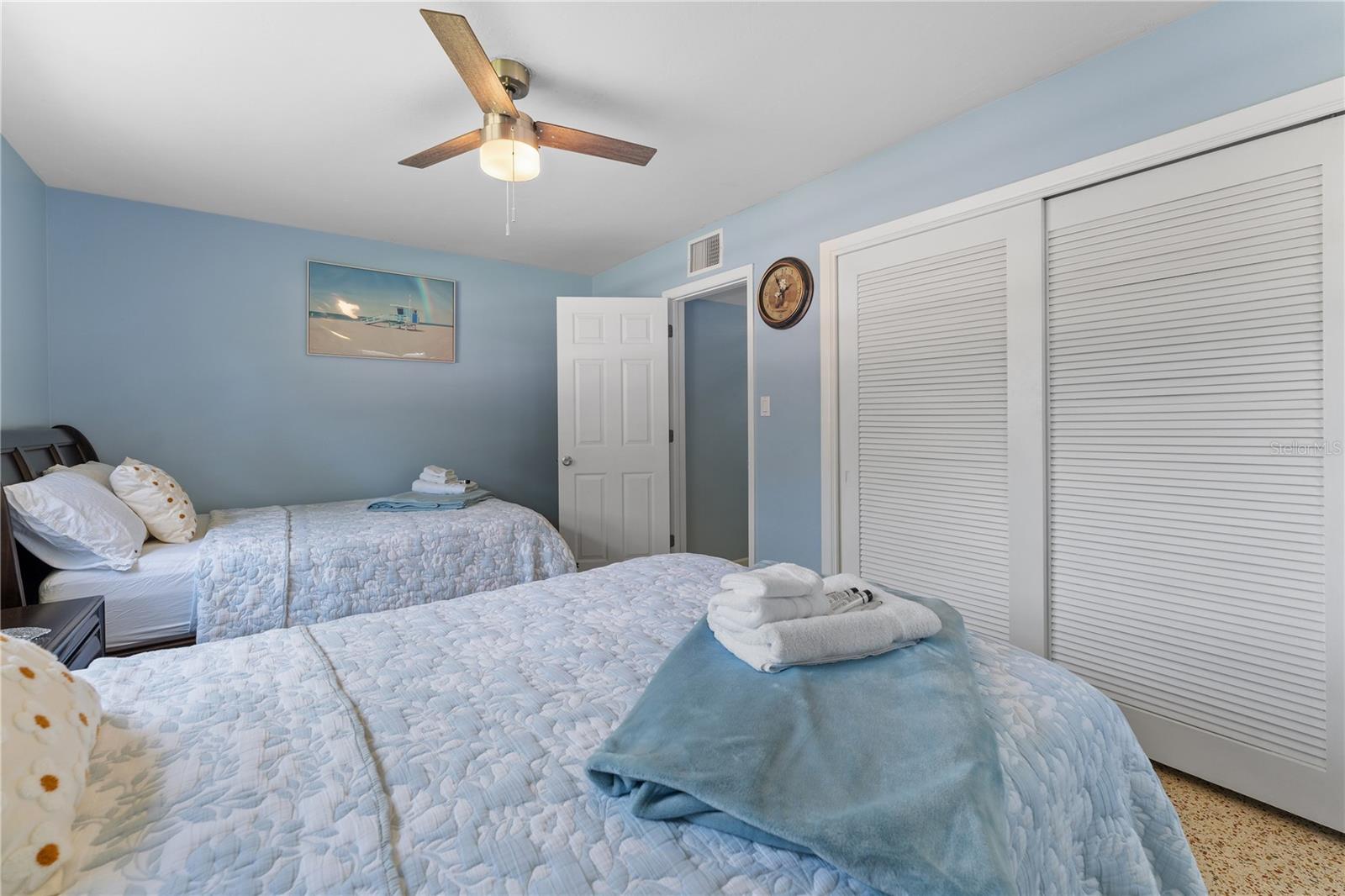 Image 13 of 48 For 138 Pearl Avenue