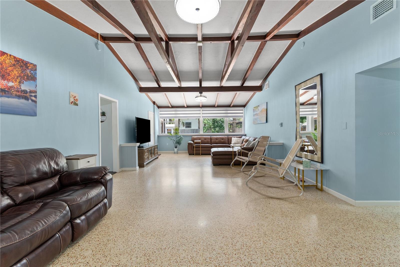 Image 3 of 48 For 138 Pearl Avenue