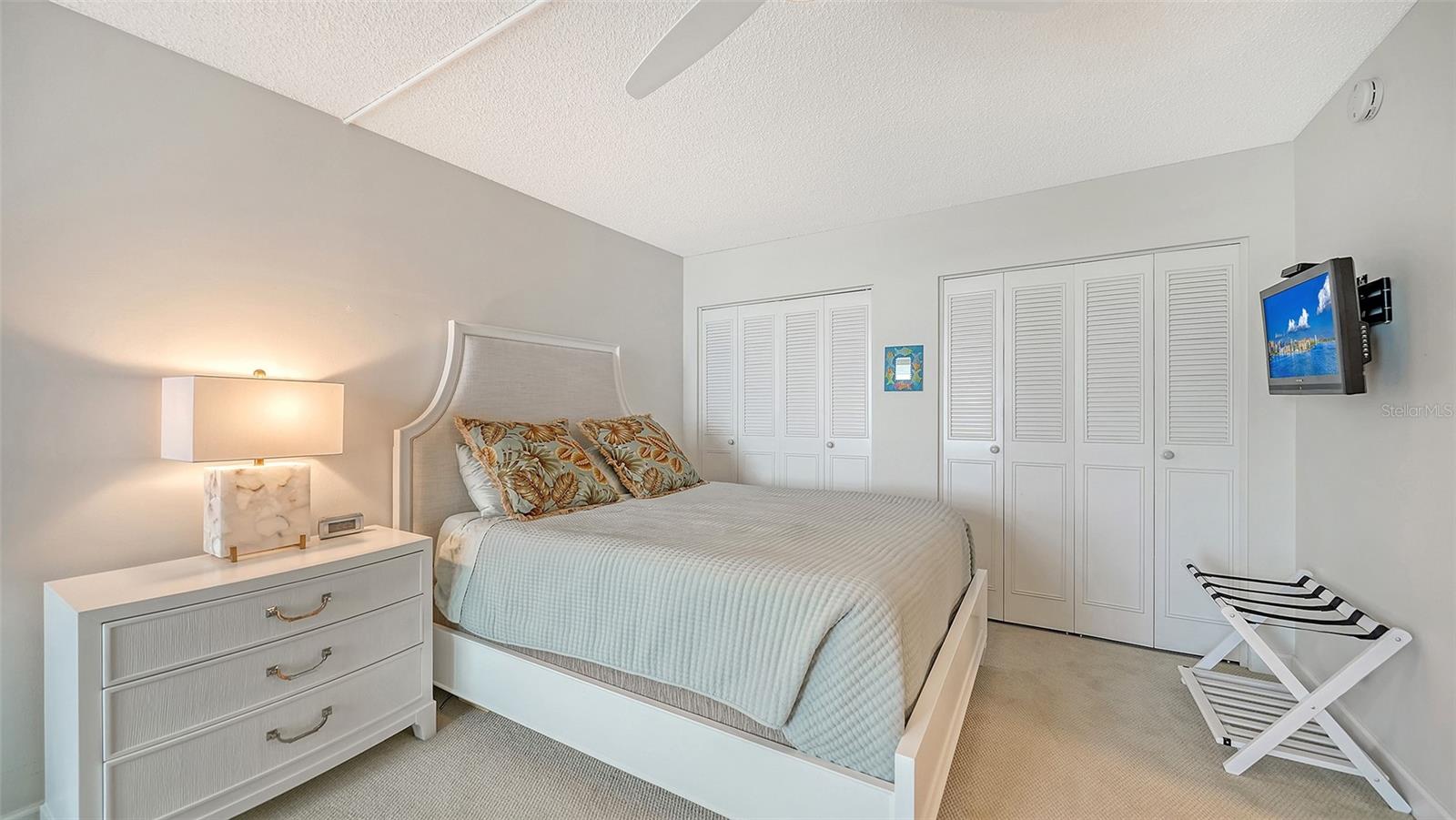 Image 15 of 31 For 2425 Gulf Of Mexico Drive 2e