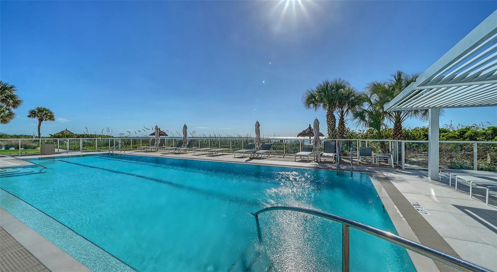 Image 20 of 31 For 2425 Gulf Of Mexico Drive 2e