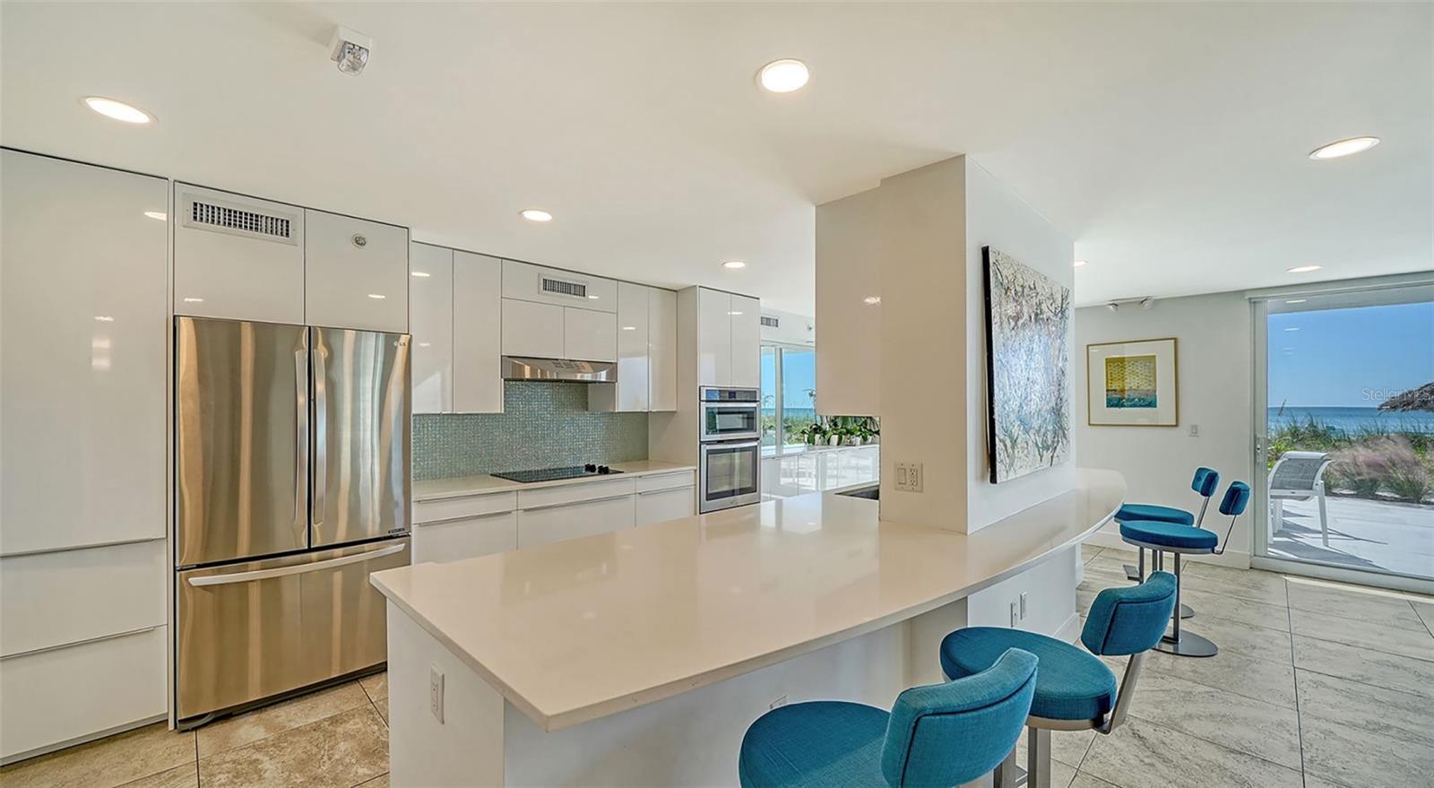 Image 24 of 31 For 2425 Gulf Of Mexico Drive 2e