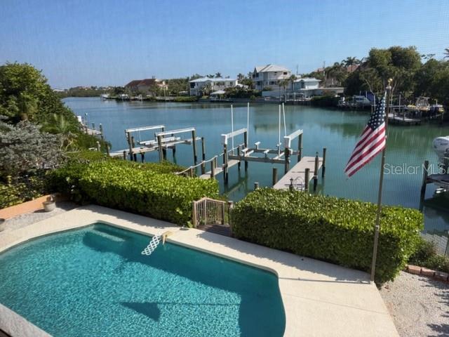 Image 3 of 7 For 908 Casey Cove Drive