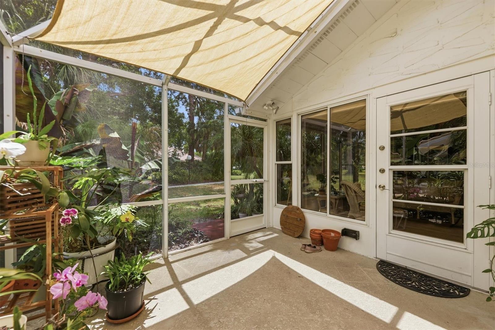 Listing photo id 21 for 5723 Garden Lakes Palm