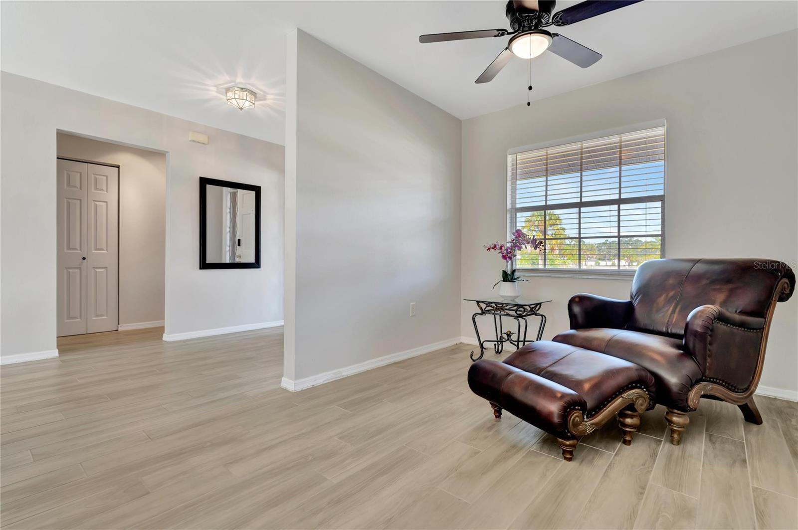 Image 6 of 18 For 2916 Woodcrest Drive