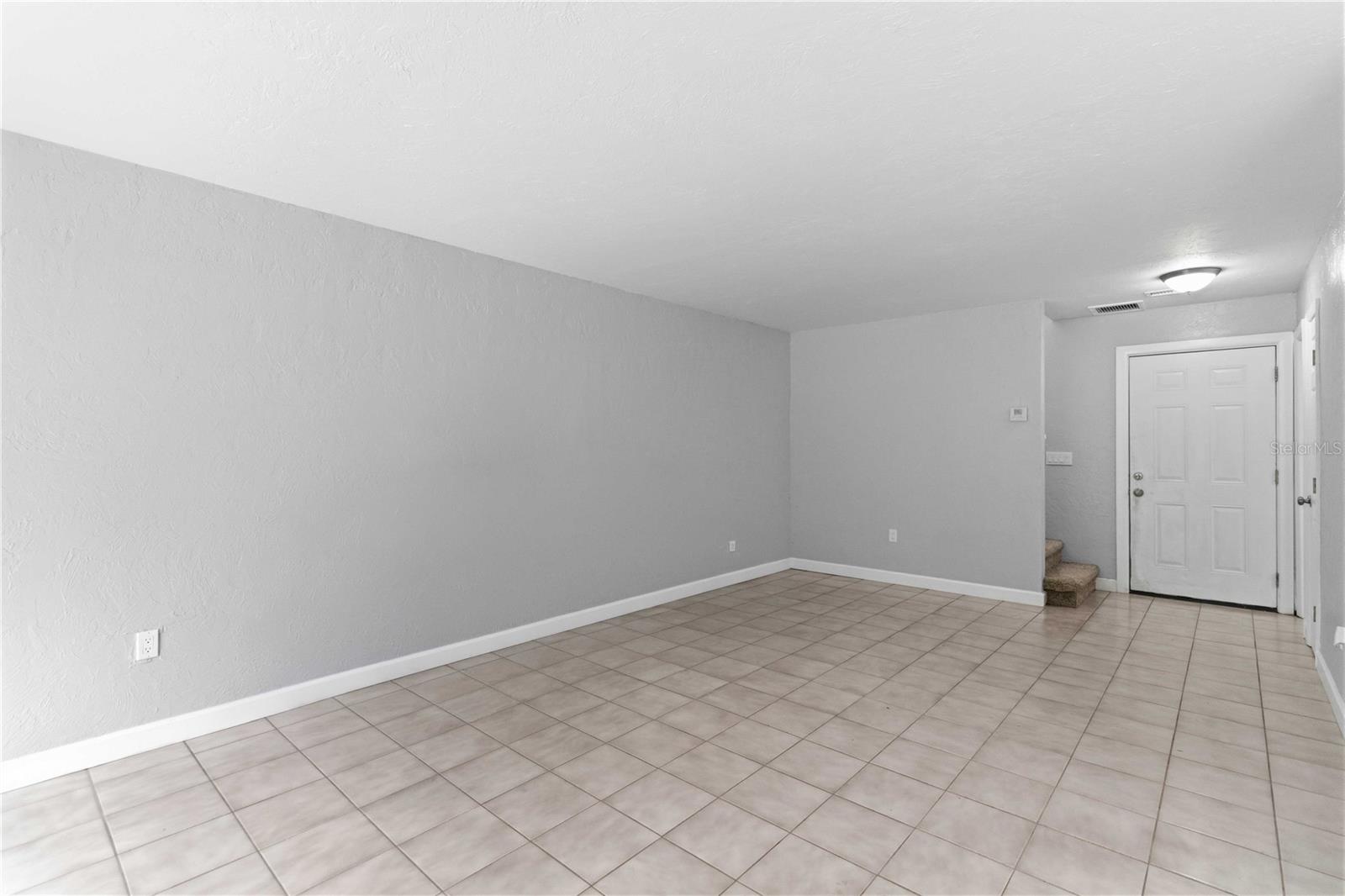 Image 7 of 37 For 1125 Longfellow Way 125-b