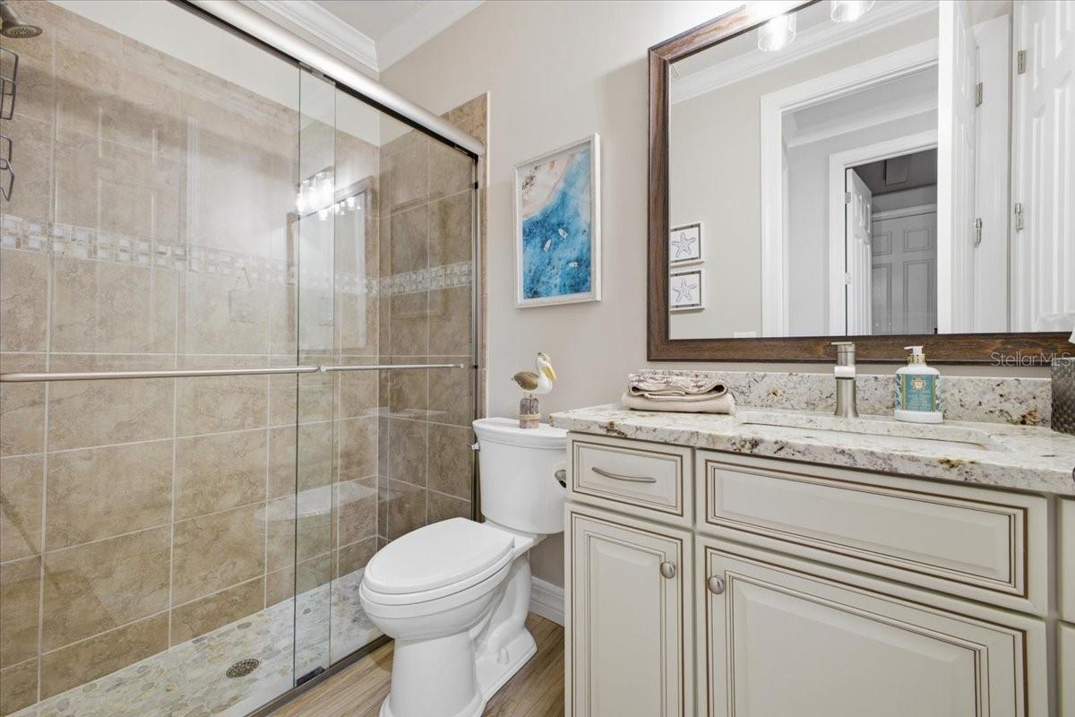 Listing photo id 17 for 6143 Belina Court