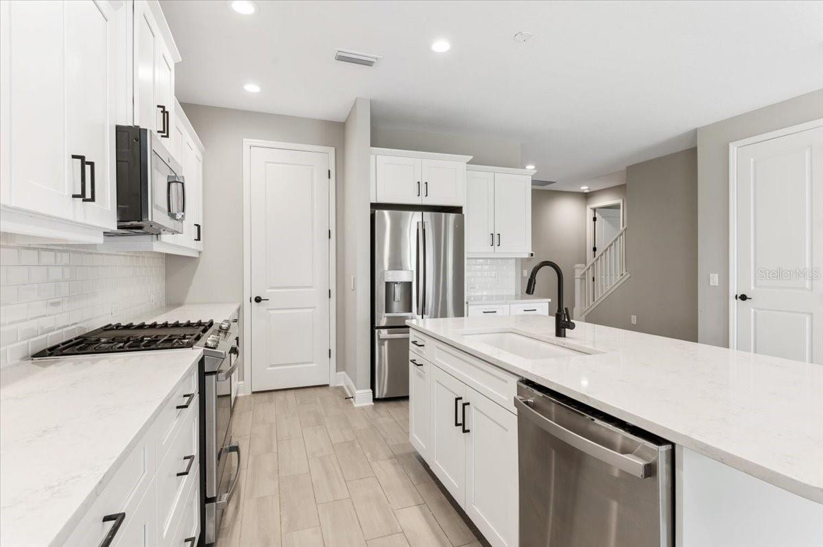 Image 10 of 60 For 10214 Crystal Isles Circle