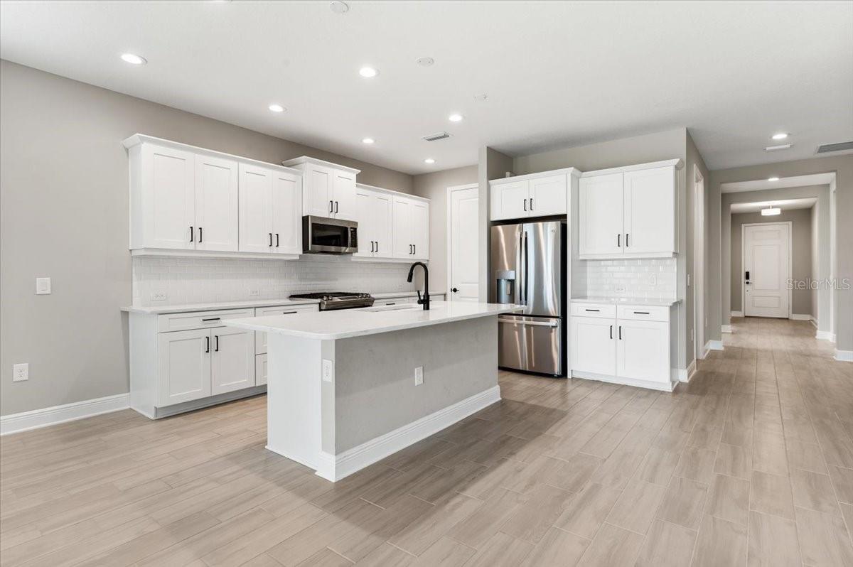Image 15 of 60 For 10214 Crystal Isles Circle