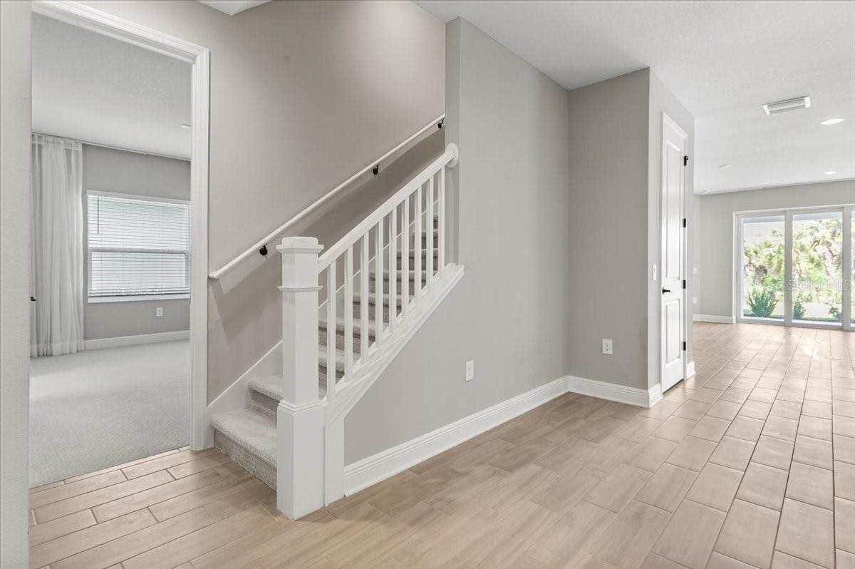 Image 37 of 60 For 10214 Crystal Isles Circle