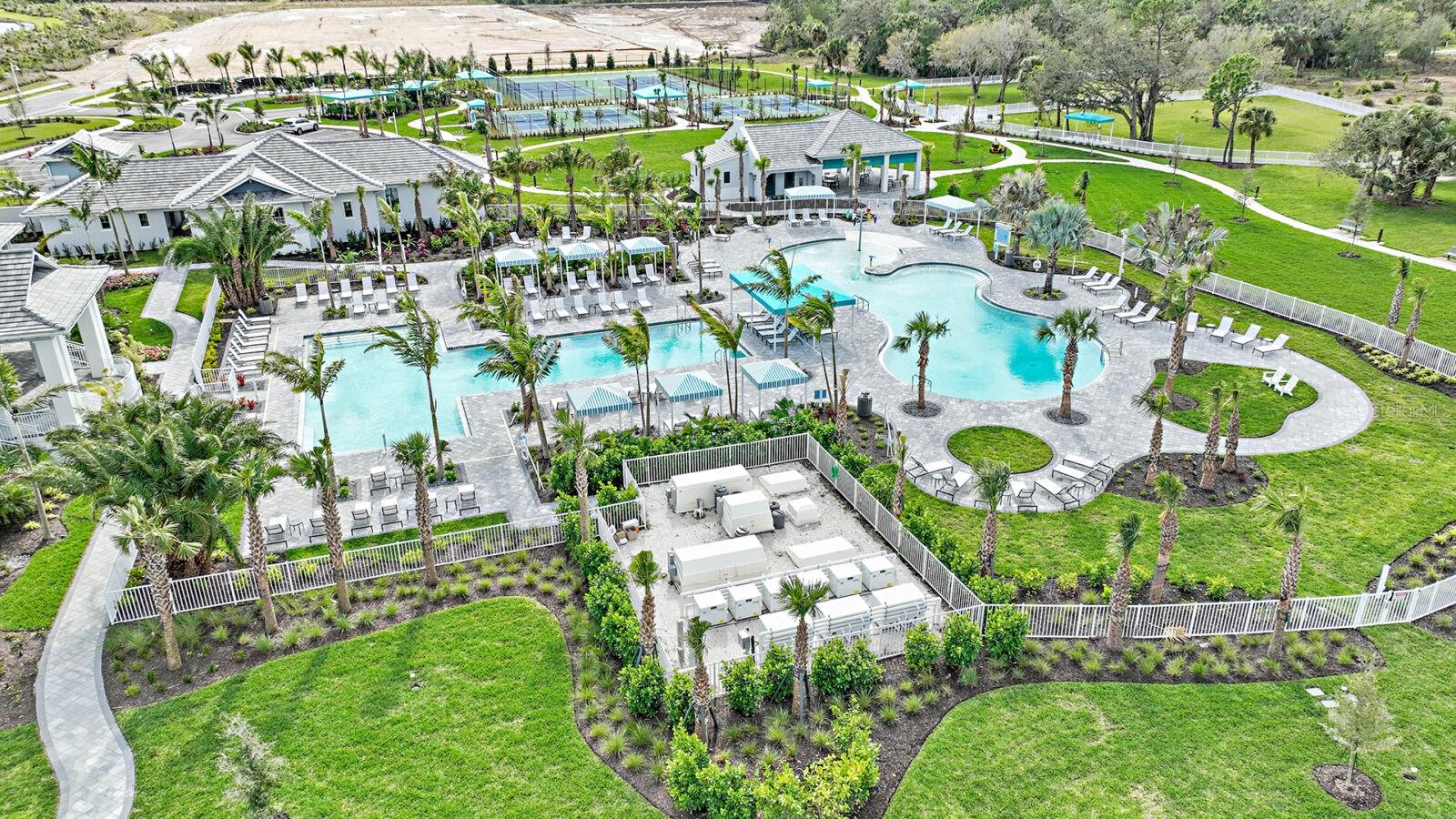 Image 53 of 60 For 10214 Crystal Isles Circle