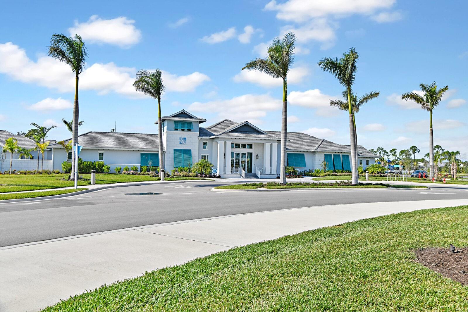 Image 55 of 60 For 10214 Crystal Isles Circle