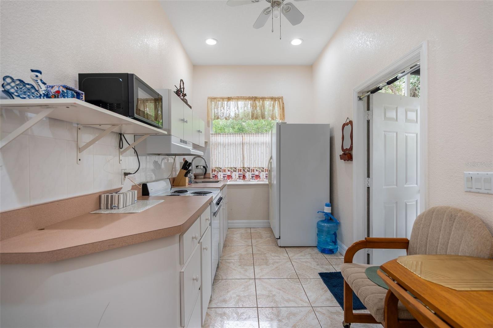 Image 31 of 45 For 333 Orduna Drive