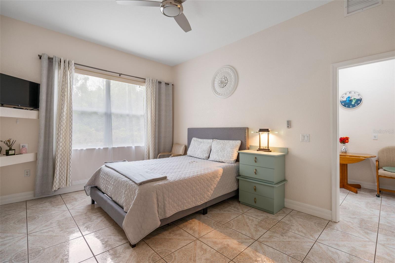 Image 34 of 45 For 333 Orduna Drive