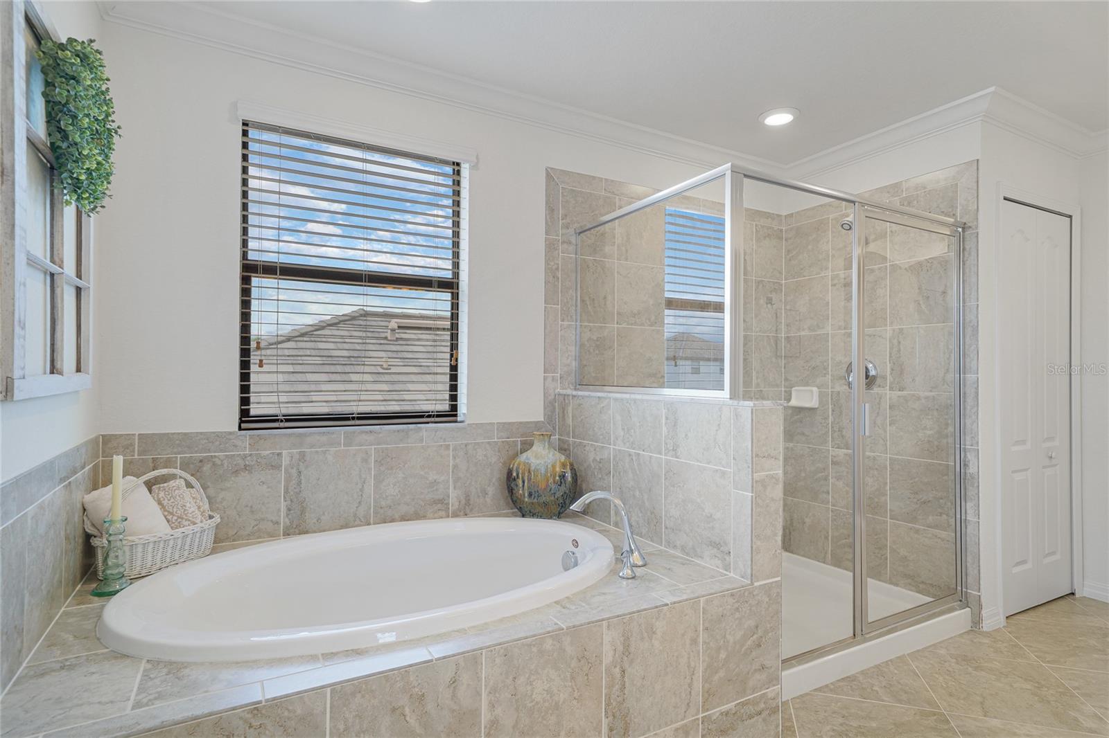 Image 18 of 46 For 517 Mimosa Court