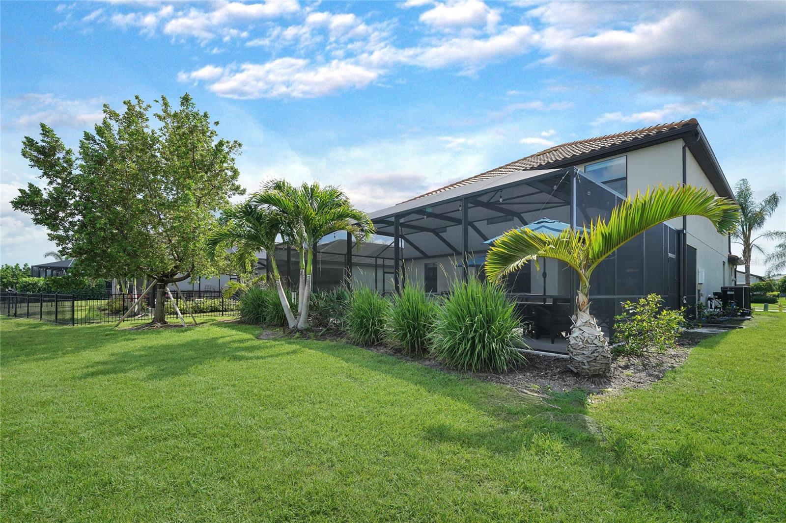 Image 33 of 46 For 517 Mimosa Court
